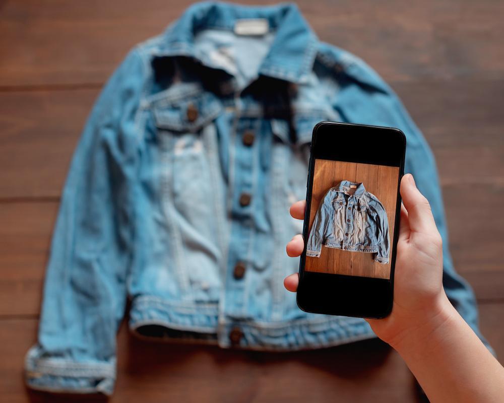 Secondhand clothes sales forecast to hit $289bn as AI helps shoppers find deals